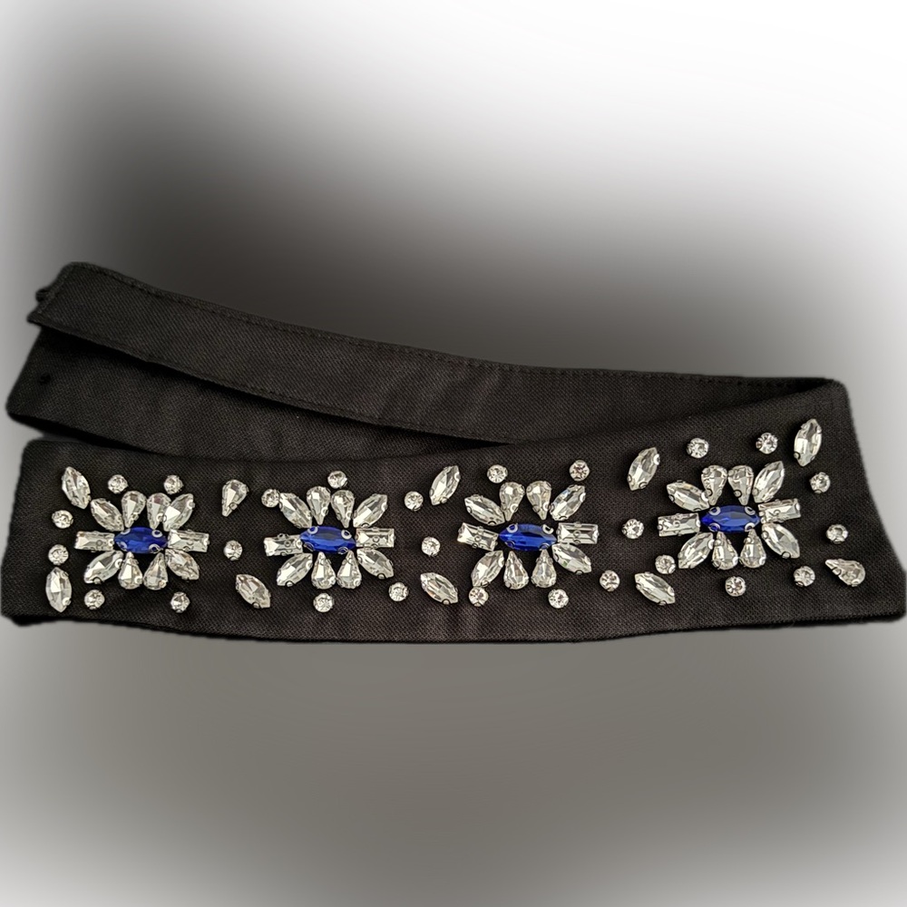 💎 Embellished Dickey Collar 💎 - Picture 2 of 3